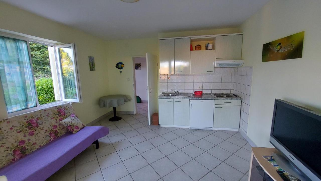 Apartmani Ban Omišalj Extérieur photo