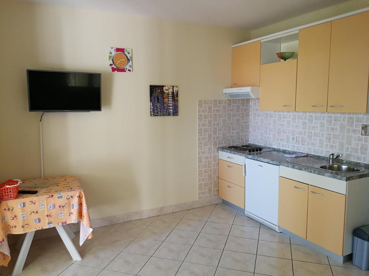 Apartmani Ban Omišalj Extérieur photo